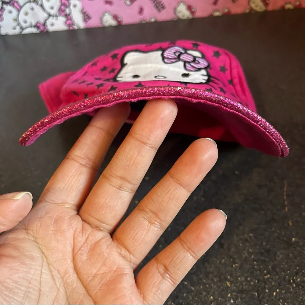 Hello Kitty Cap - Picture 2 of 6